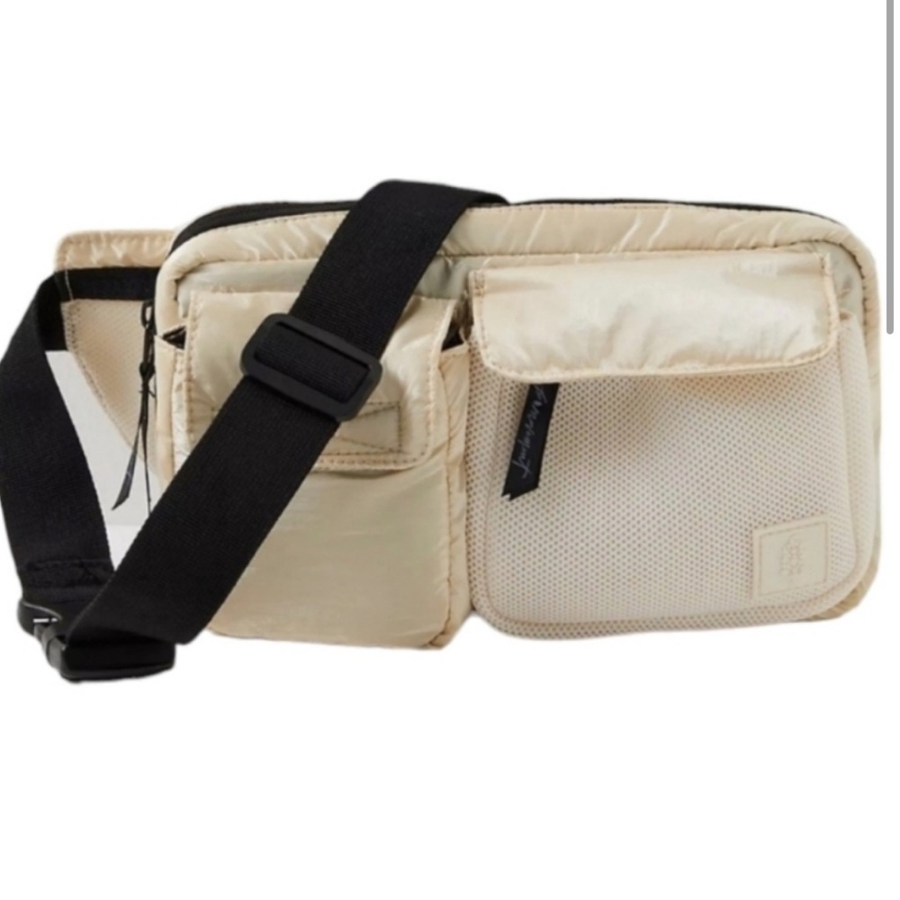 Free people courtside cargo sling fannypack!